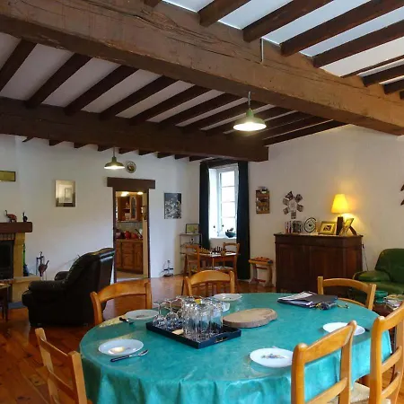 Feriehus Rural La Bergerie Du Sant