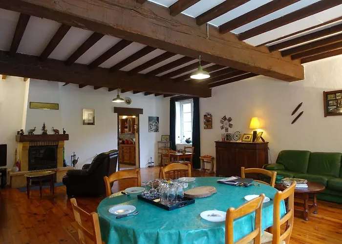 別荘 Rural La Bergerie Du Sant